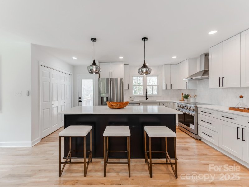 Property image 5 at 7801 Snowden Lane, Charlotte, NC 28270