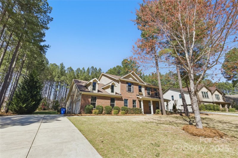 Property image 2 of 160 Belfry Loop in Bells Crossing, Mooresville, NC 28117