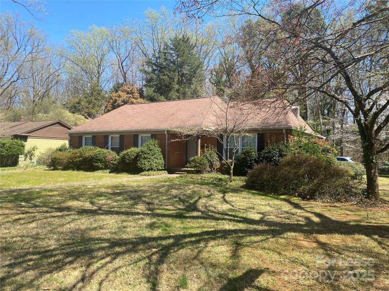 5255 Glenbrier Drive