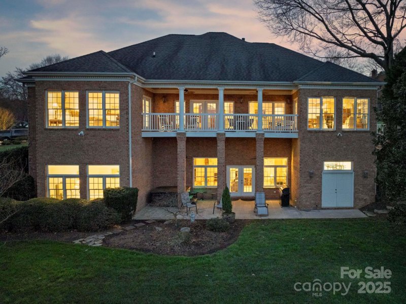 Property image 3 at 110 49th Avenue Place, Hickory, NC 28601