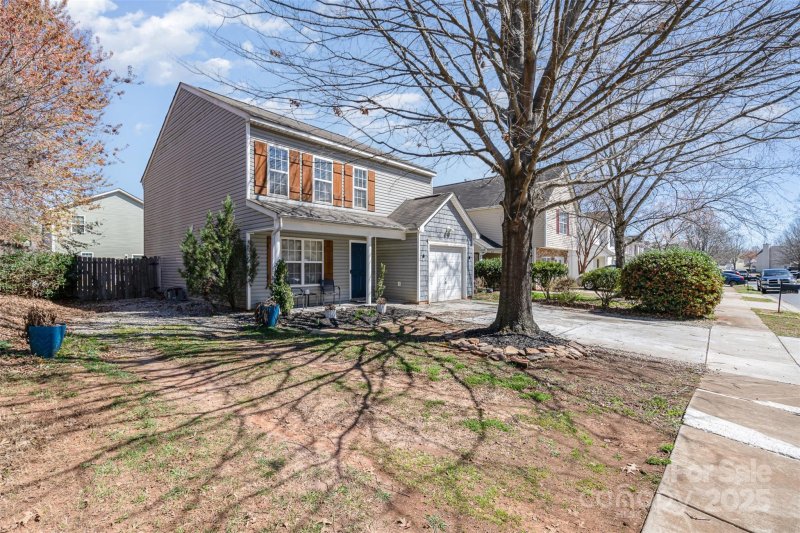 Property image 2 at 2709 Reid Meadows Drive, Charlotte, NC 28208