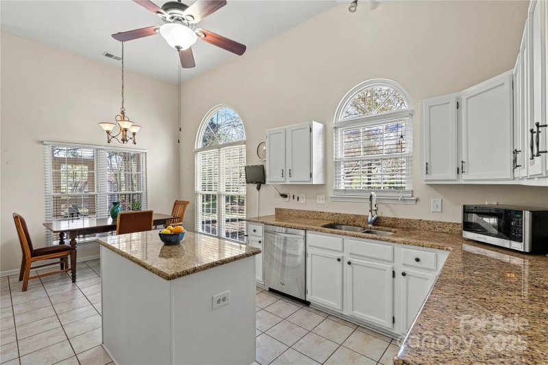 Property image 4 at 8402 Albury Walk Lane, Charlotte, NC 28277