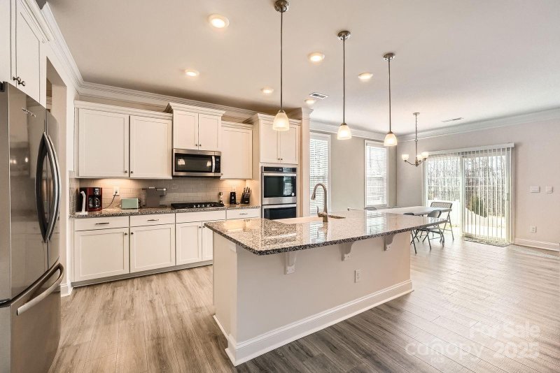 Property image 3 of 120 Hornbeam Lane in Atwater Landing, Mooresville, NC 28117