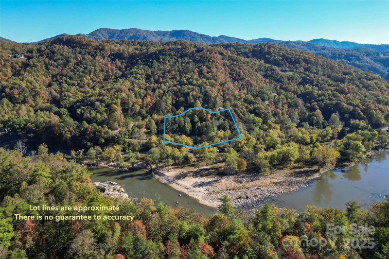 Property image 3 of 21 River Park Way in French Broad Crossing, Marshall, NC 28753