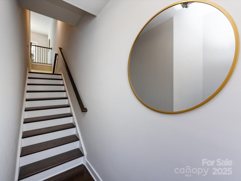 Property image 4 at 1814 Shumard Lane, Charlotte, NC 28205