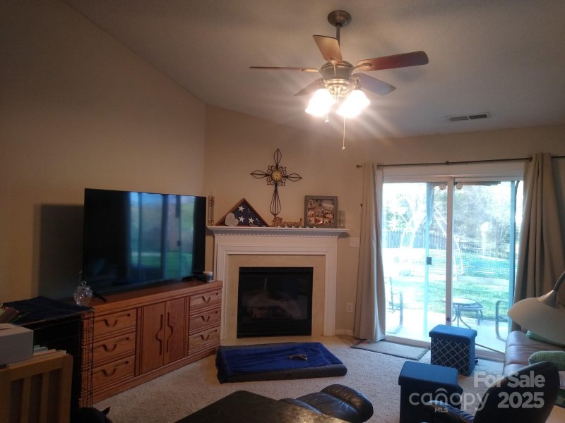 Property image 3 at 11910 Lorden Avenue, Charlotte, NC 28213