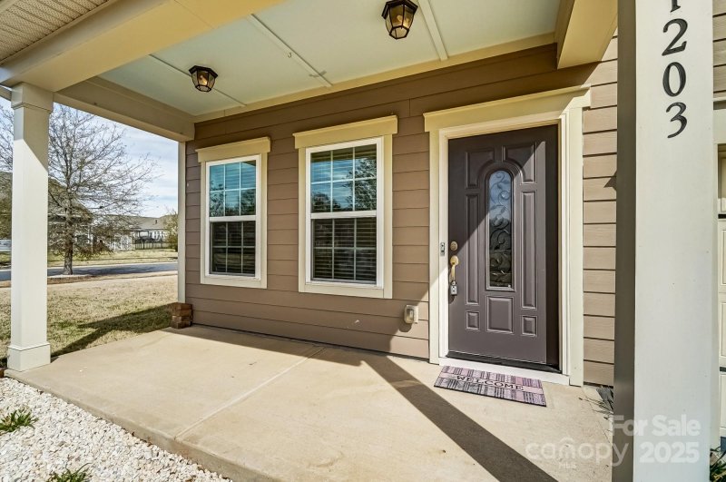 Property image 3 of 11203 Chapeclane Road in Clarabella, Charlotte, NC 28278