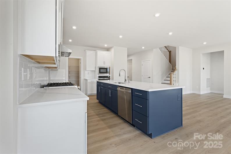 Property image 4 of 2016 Bramble Hedge Road in Moore Farm, Indian Trail, NC 28079