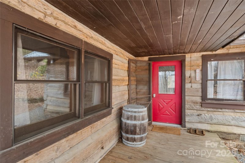 Property image 5 at 988 English Ridge Lane, Mars Hill, NC 28754