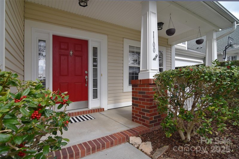 Property image 2 at 1100 Millbank Drive, Matthews, NC 28104