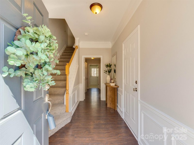 Property image 2 at 5417 Werburgh Street, Charlotte, NC 28209