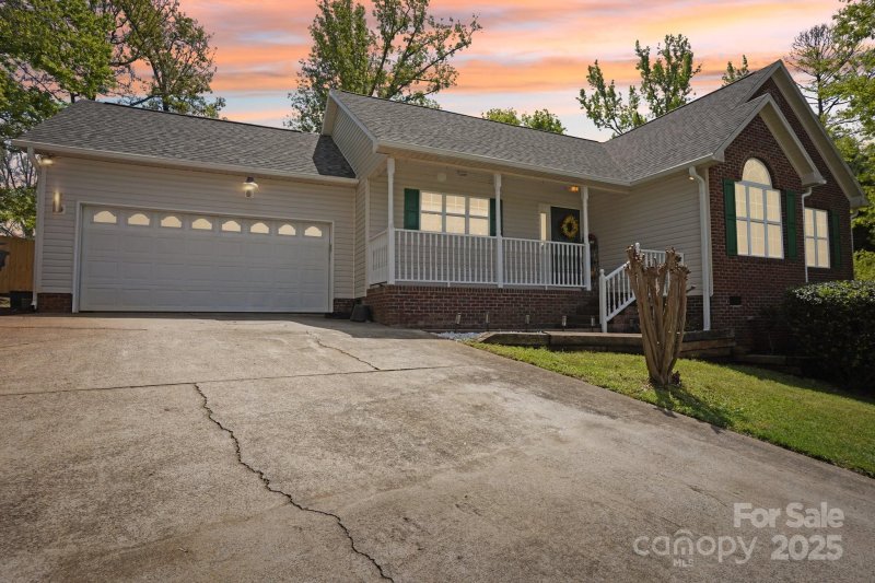 Property image 4 at 504 Menzies Drive, Rock Hill, SC 29730