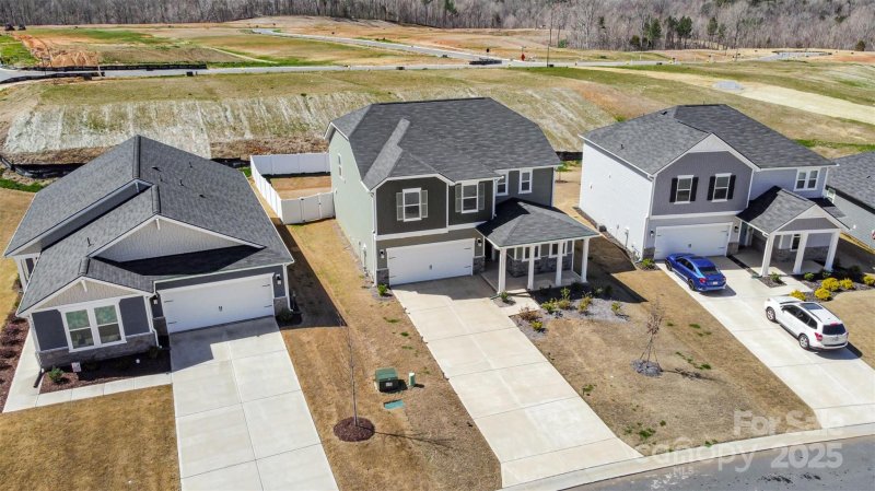 Property image 2 at 5013 Dunsford Drive, Denver, NC 28037