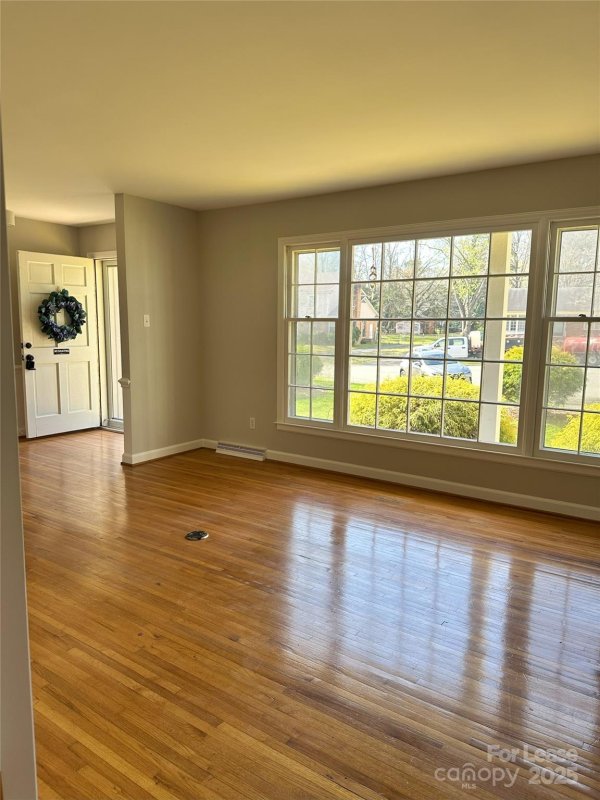 Property image 3 at 5007 Vescova Court, Charlotte, NC 28212