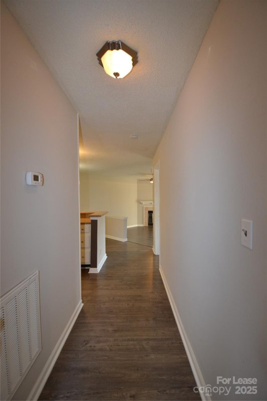 Property image 2 of 18809 Nautical Drive in Admirals Quarters, Cornelius, NC 28031