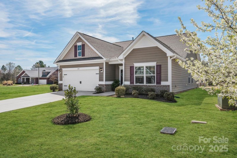 Property image 3 at 815 Foxmeade Court, Salisbury, NC 28144