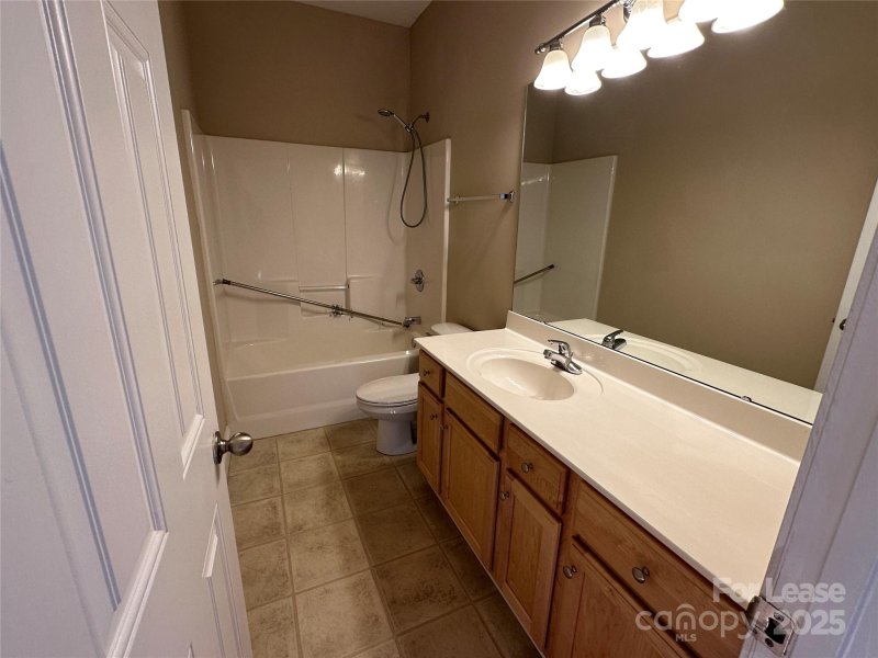 Property image 4 at 200 Tarrington Drive, Statesville, NC 28625