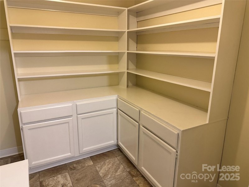 Property image 5 at 4525 Ridgeley Drive, Charlotte, NC 28208