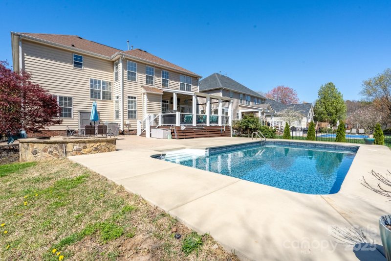 Property image 3 at 14117 Hiawatha Court, Huntersville, NC 28078