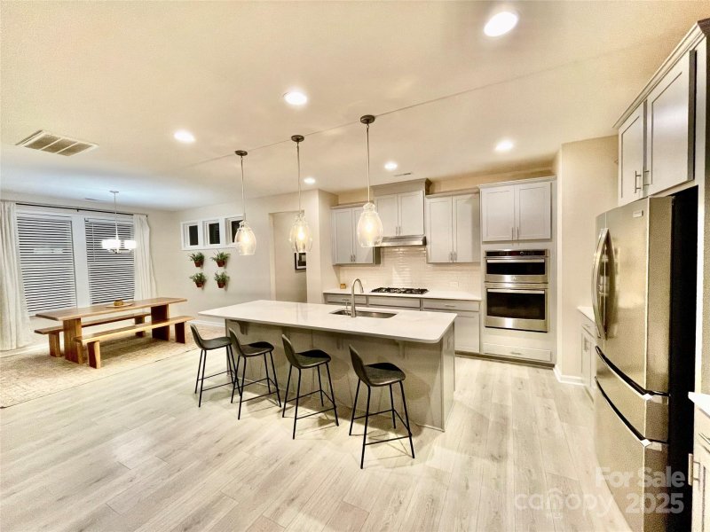 Property image 4 at 278 W Waterlynn Road, Mooresville, NC 28117