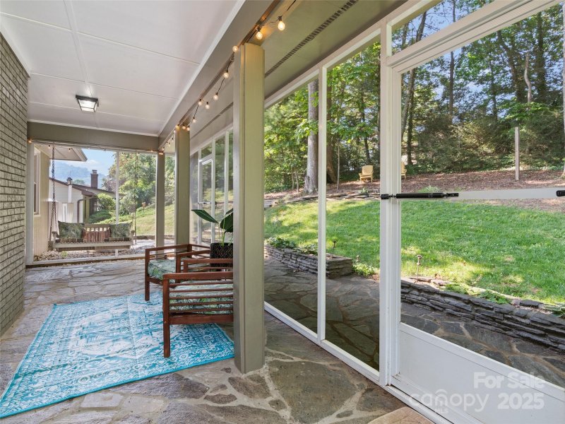 Property image 4 at 324 Woody Lane, Asheville, NC 28804