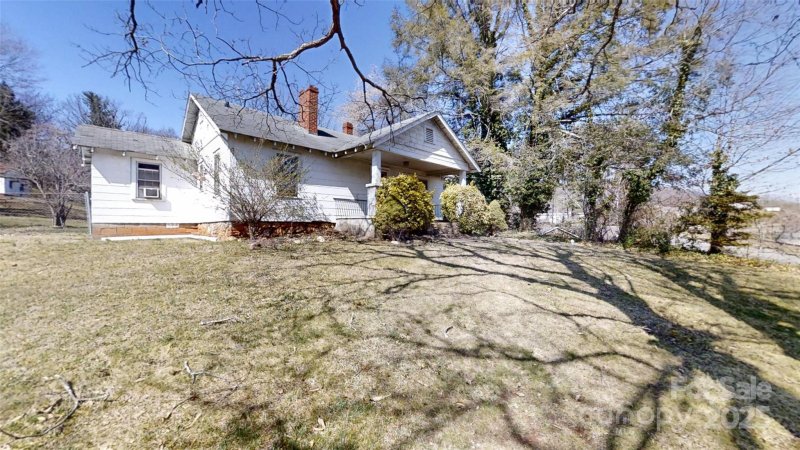 Property image 3 at 1628 Tunnel Road, Asheville, NC 28805