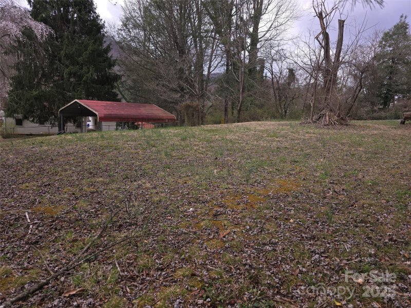 Property image 3 at 15 Season Lane, Asheville, NC 28805