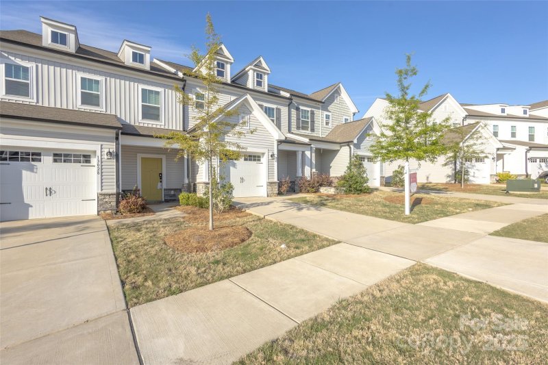 Property image 2 at 13024 Suncreek Terrace, Charlotte, NC 28214