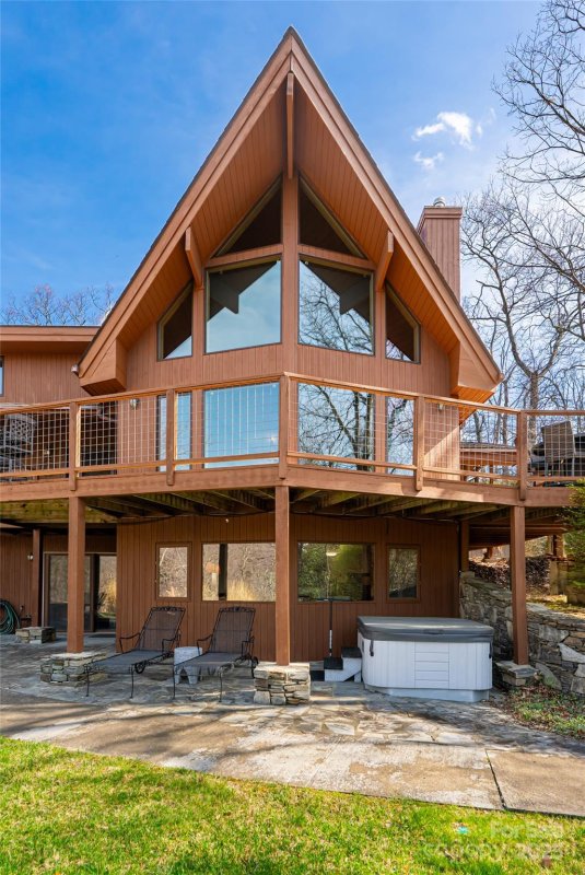 Property image 3 of 6 Orchard Knob Lane in Laurel Ridge, Black Mountain, NC 28711