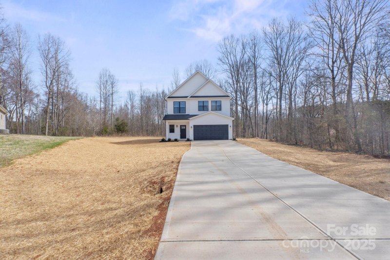 Property image 2 at 113 Homewood Lane, Statesville, NC 28625