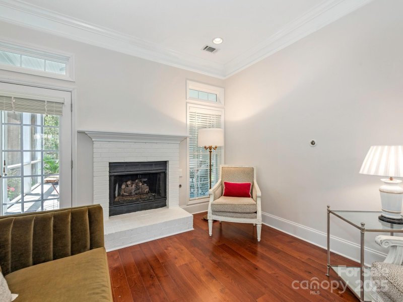 Property image 5 at 800 Water Wheel Court, Charlotte, NC 28209