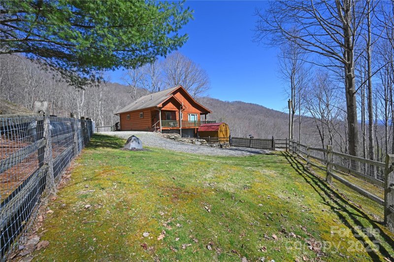 1147 Deerfield Drive