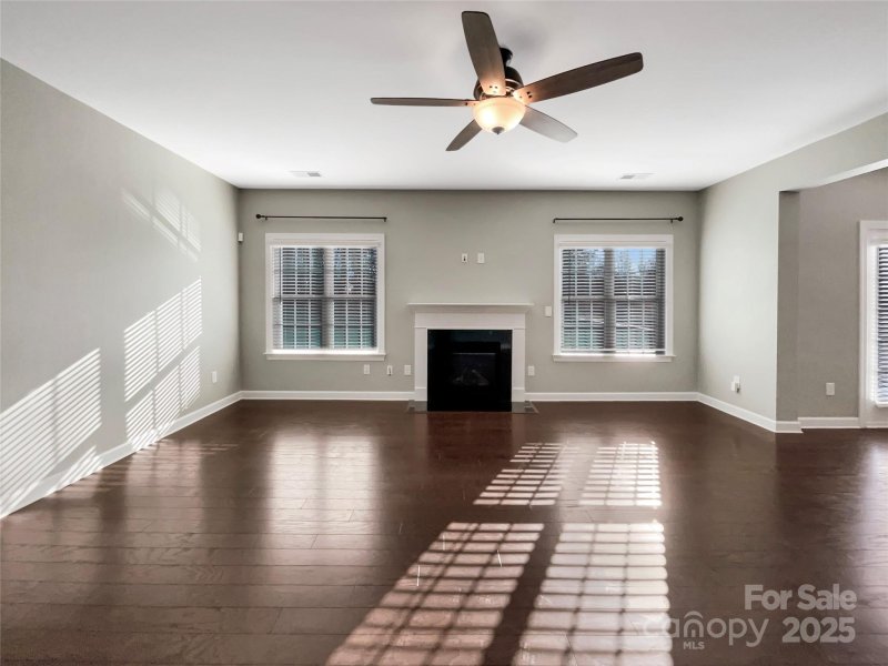 Property image 3 at 15827 Arabian Mews Lane, Charlotte, NC 28278