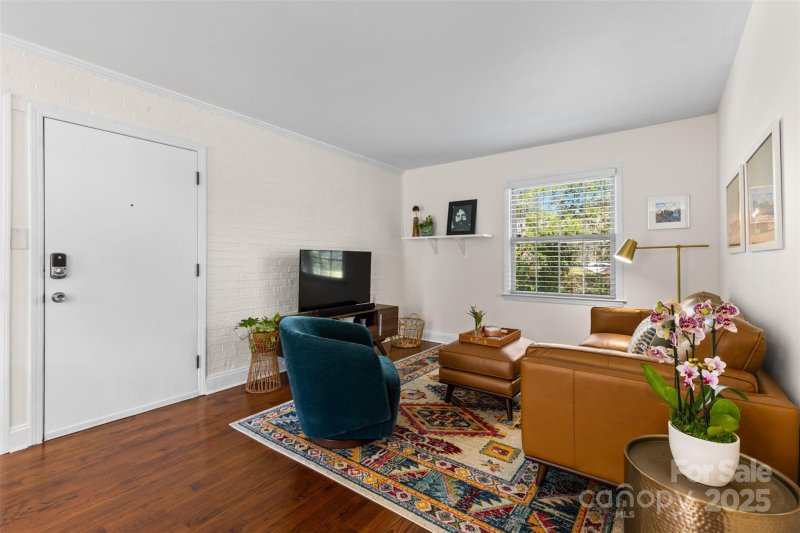 Property image 4 at 4921 Park Road, Charlotte, NC 28209