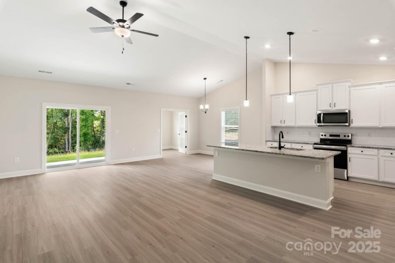 Property image 2 at 7012 Jerimoth Drive, Charlotte, NC 28215