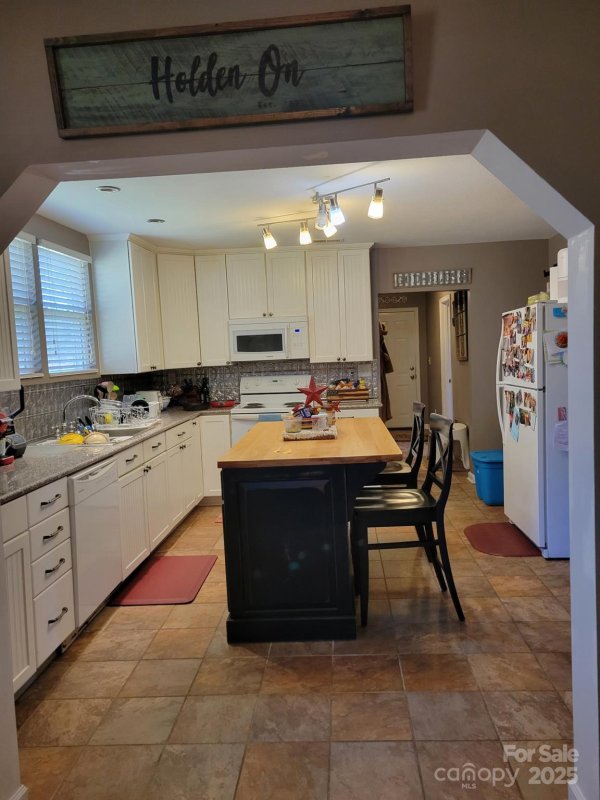 Property image 2 at 1001 Lake Houser Road, Mooresboro, NC 28114