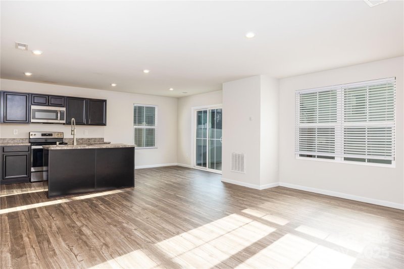 Property image 5 at 4013 Bowline Drive, Charlotte, NC 28269