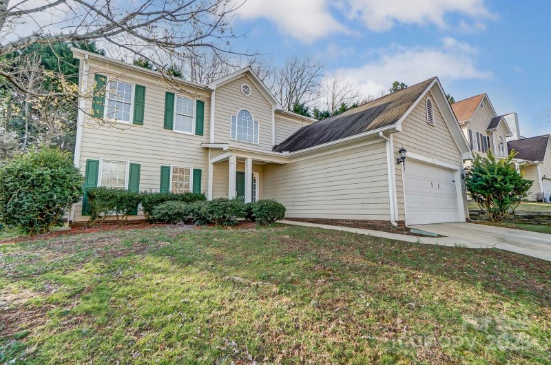 Property image 2 at 10434 Henbane Court, Charlotte, NC 28213