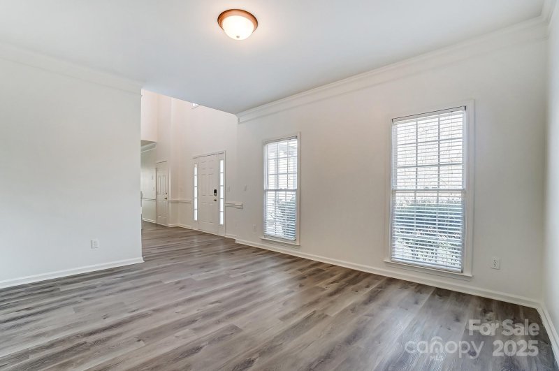 Property image 4 at 10434 Henbane Court, Charlotte, NC 28213