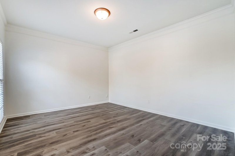 Property image 5 at 10434 Henbane Court, Charlotte, NC 28213