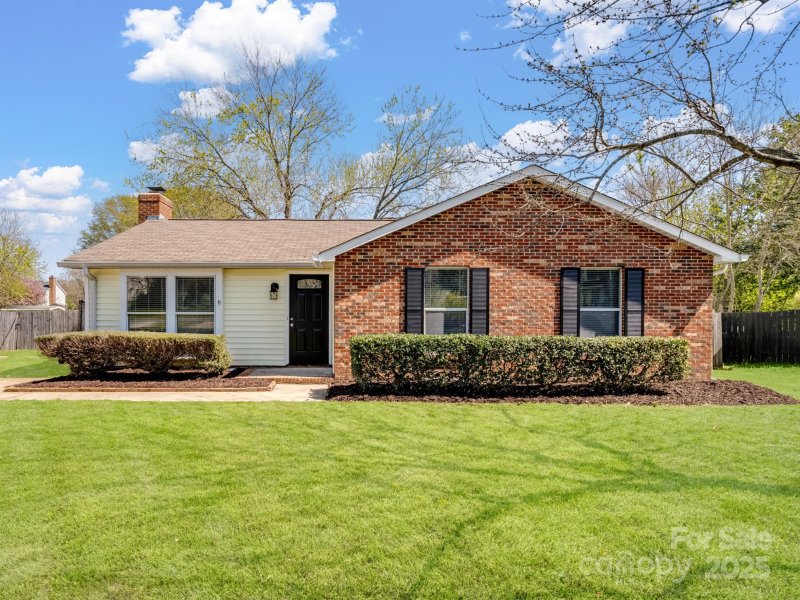 8539 Glenway Court