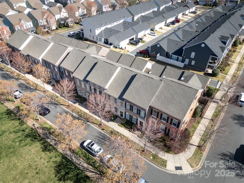 Property image 4 at 10810 Kemptown Square, Mint Hill, NC 28227