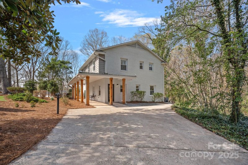 Property image 3 at 7214 Benita Drive, Charlotte, NC 28212