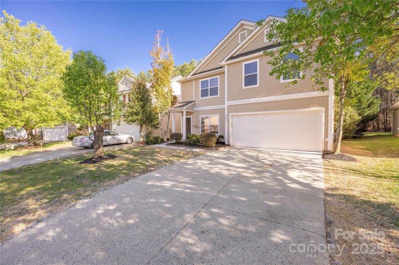 Property image 2 at 4528 Potters Glen Road, Charlotte, NC 28269