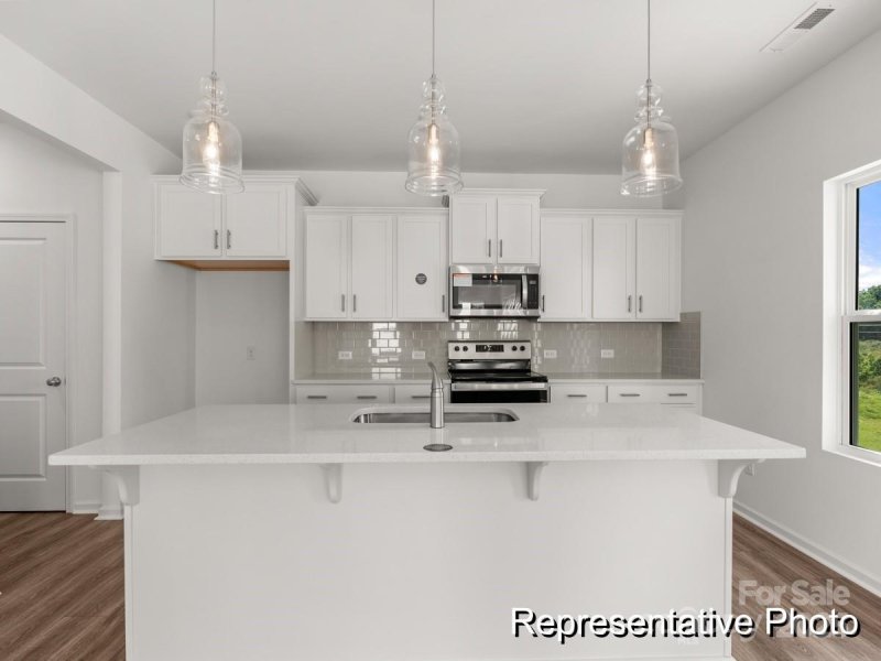 Property image 4 at 247 Batten Ridge Drive, Statesville, NC 28677