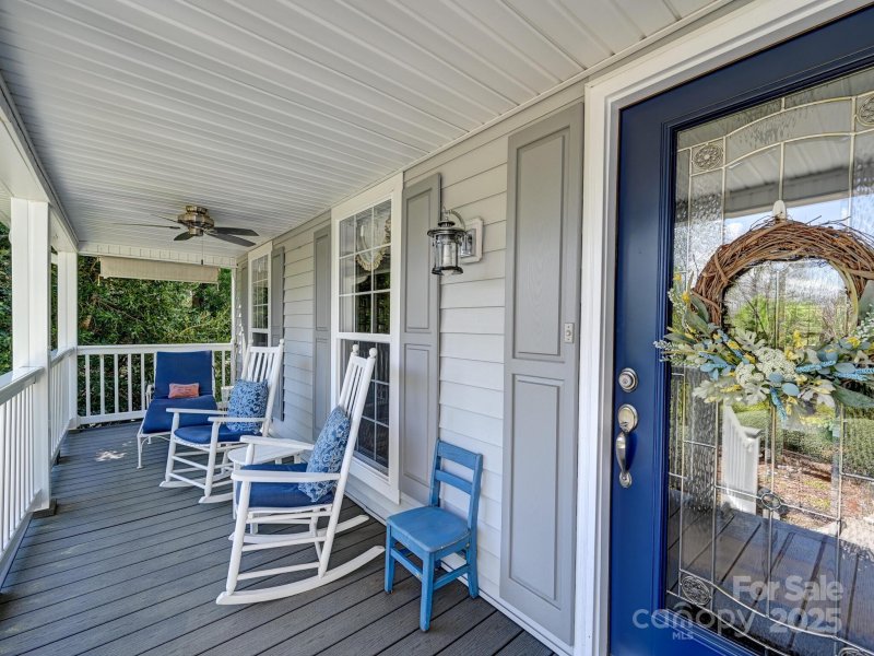 Property image 3 at 3 Old Applewood Lane, Hendersonville, NC 28739