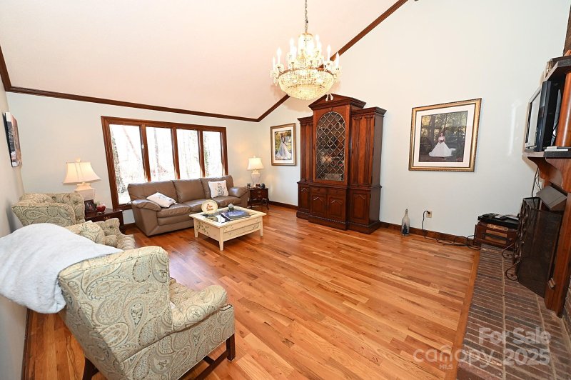 Property image 5 of 1793 Fairway Drive in Fairway Acres, Newton, NC 28658