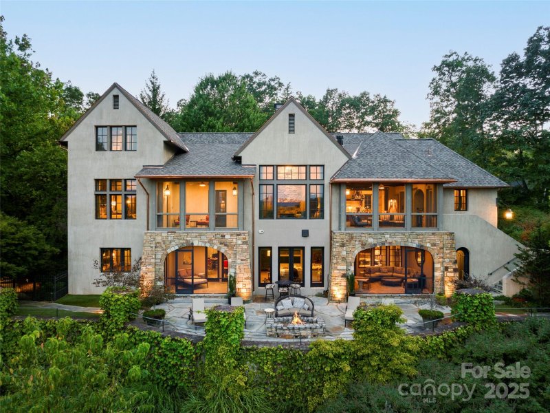 Property image 3 of 1929 Tree View Trail in The Cliffs At Walnut Cove, Arden, NC 28704