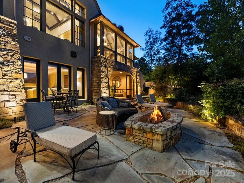 Property image 4 of 1929 Tree View Trail in The Cliffs At Walnut Cove, Arden, NC 28704