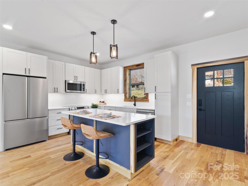 Property image 3 of 292 County Road in Lake Junaluska Assembly, Waynesville, NC 28785